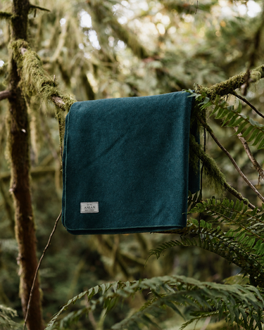 the-melton-wool-blanket-charcoal-7